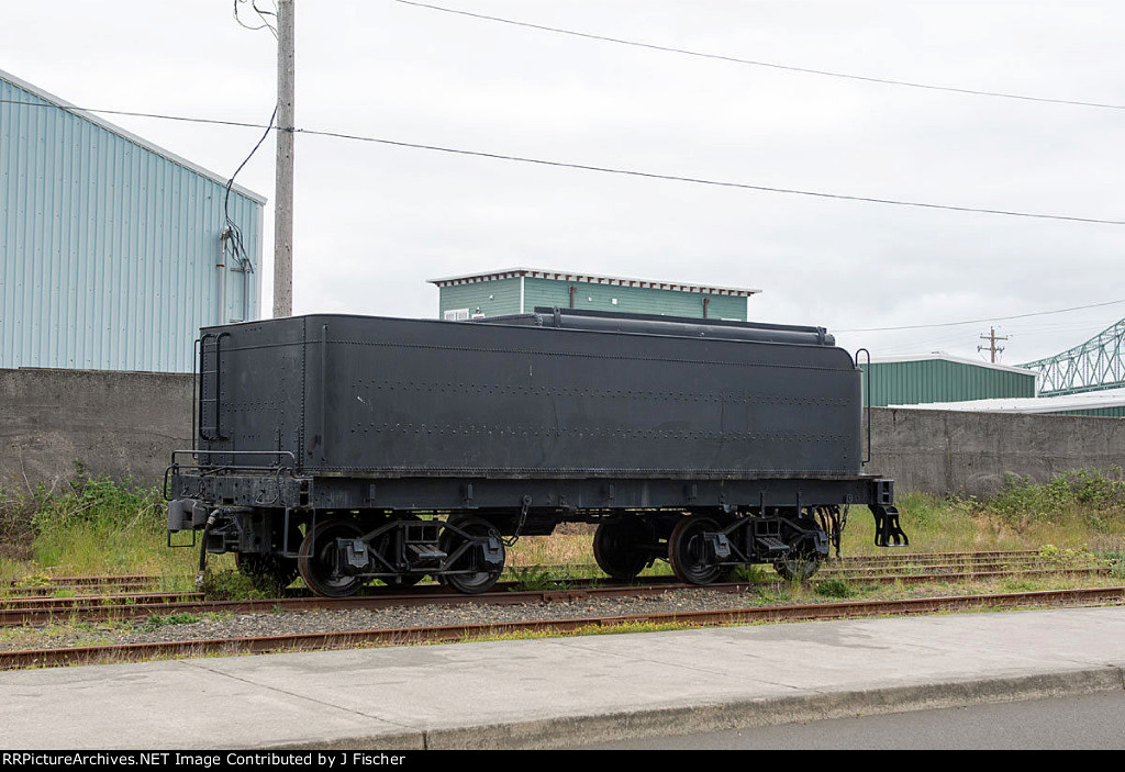 Steam tender